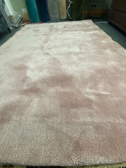 Premium Aran Rose Pink Rug 160x230cm – Hand Woven Luxury Rug