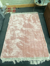 Premium Elgin Pink Rug 160x230cm – Hand-Woven Viscose Rug for Bedroom & Living Room