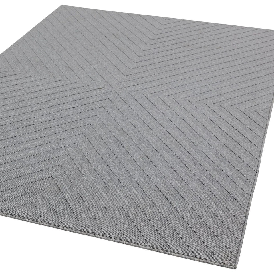 Durable Indoor/Outdoor Arrow Design Rug 80x150cm | Light Grey