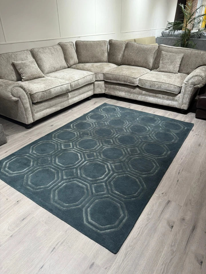 Luxury Nexus Octagon Petrol Rug 160x230cm, Hand Carved For Living Room & Bedroom
