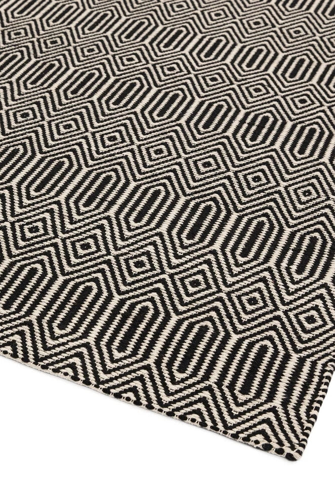 Modern Ethnic Sloan Black Rug 100x150cm – Hand Woven for Living Room & Bedroom By Home Furniture UK (RRP £200)