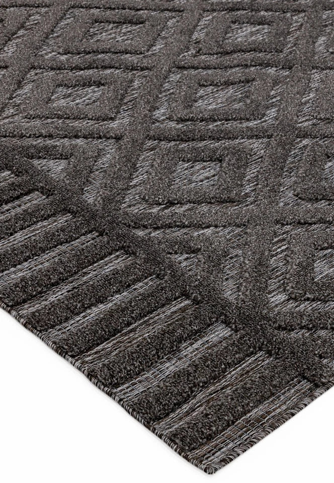 Premium Salta Indoor/Outdoor Charcoal Diamond Rug 80x150cm – Durable Modern Rug
