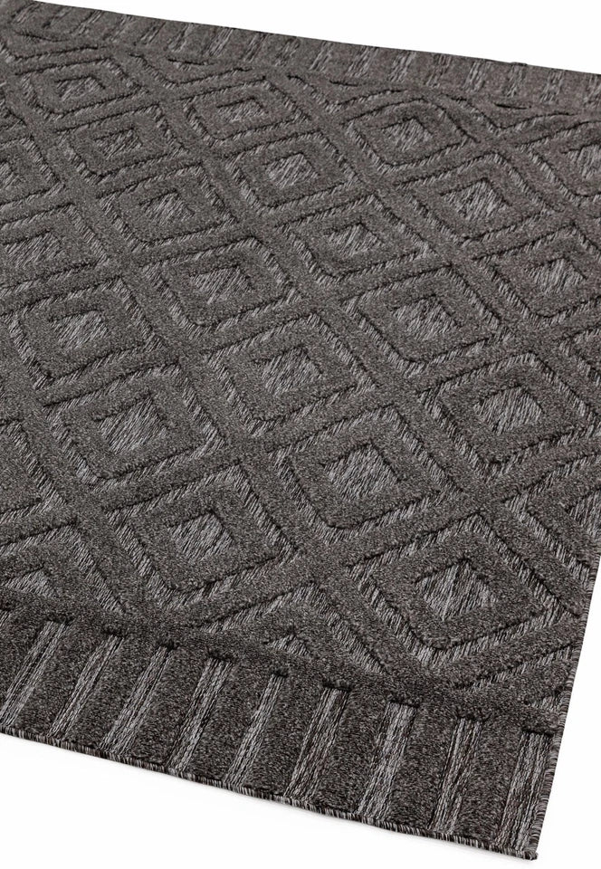 Premium Salta Indoor/Outdoor Charcoal Diamond Rug 80x150cm – Durable Modern Rug