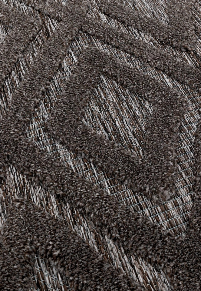 Premium Salta Indoor/Outdoor Charcoal Diamond Rug 80x150cm – Durable Modern Rug